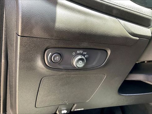 Used 2026 Buick Encore GX Sport Touring w/ Advanced Technology Package FWD image 28