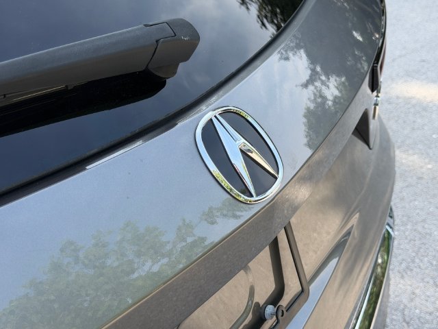 Certified 2024 Acura MDX w/ Technology Package FWD image 16