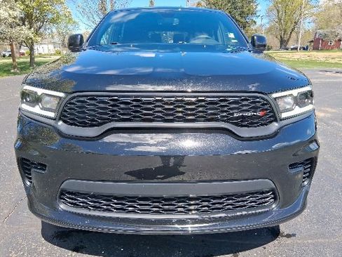 Used 2023 Dodge Durango GT AWD/4WD image 2