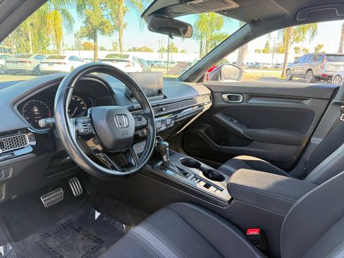 Used 2022 Honda Civic Sport image 14