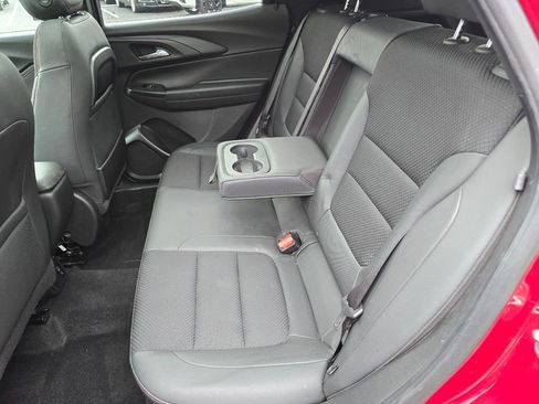 Used 2021 Chevrolet TrailBlazer RS w/ Sun and Liftgate Package AWD/4WD image 30