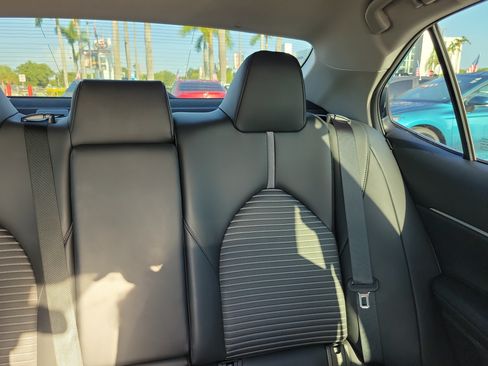 Used 2023 Toyota Camry SE FWD image 20