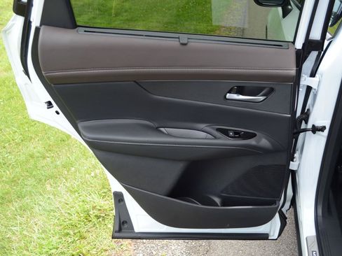 Used 2026 Nissan Murano Platinum w/ Cargo Package AWD/4WD image 22