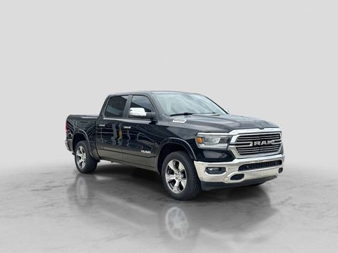 Used 2019 RAM 1500 Laramie AWD/4WD image 8