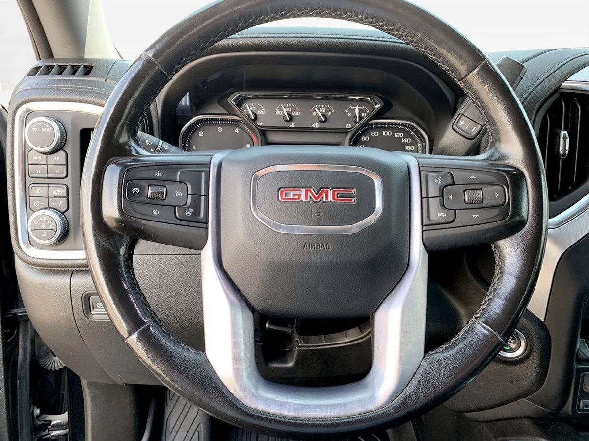 Used 2021 GMC Sierra 3500 SLT w/ SLT Convenience Package AWD/4WD image 19