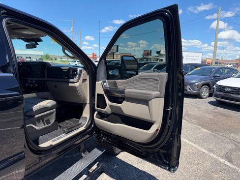 Used 2025 Ford F350 Platinum w/ Platinum Plus Package AWD/4WD image 59