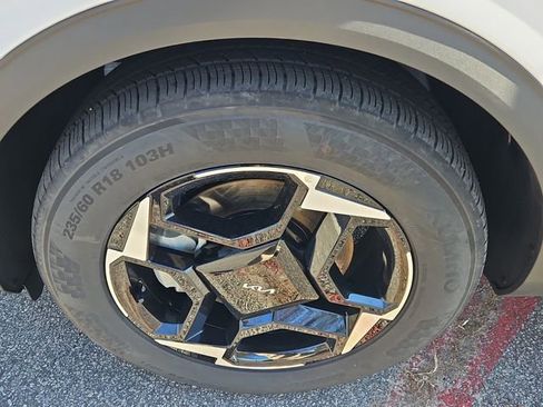 Certified 2026 Kia Sportage EX image 10