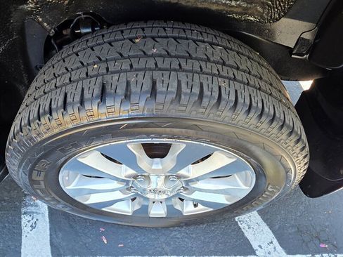 Used 2011 Toyota Sequoia Platinum AWD/4WD image 61