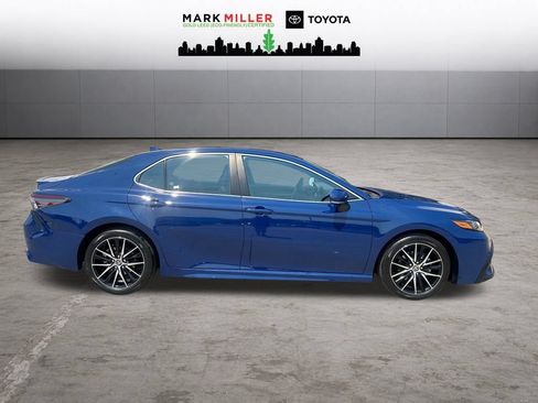 Certified 2024 Toyota Camry SE FWD image 7