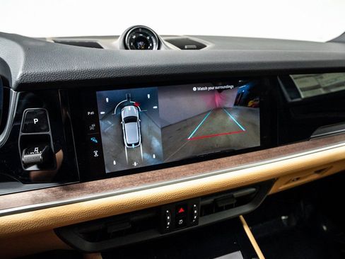 New 2026 Porsche Cayenne image 18