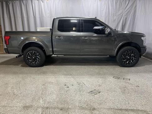Used 2018 Ford F150 Platinum w/ Equipment Group 701A Luxury AWD/4WD image 5