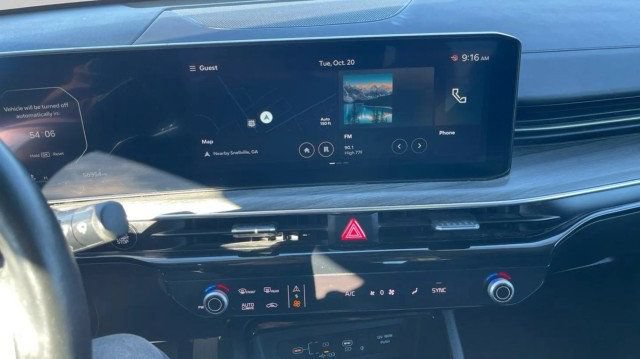 Used 2025 Kia K5 EX FWD image 12