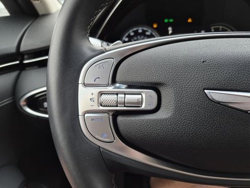 Used 2025 Genesis GV70 2.5T w/ Select Package image 23