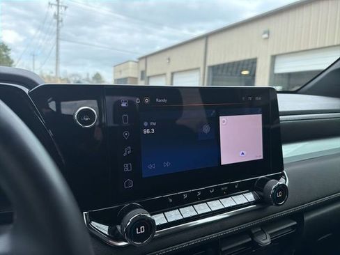 Used 2023 Chevrolet Colorado LT w/ LT Convenience Package II image 15