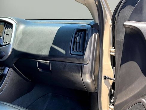 Used 2021 Chevrolet Colorado ZR2 AWD/4WD image 19