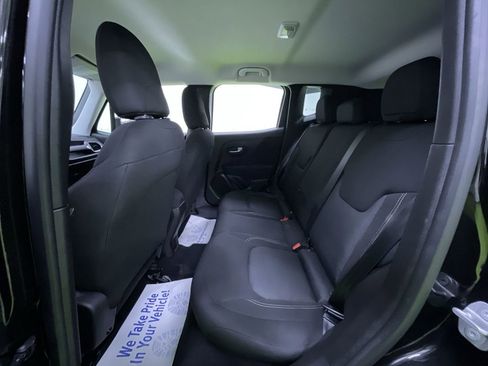 Used 2021 Jeep Renegade Sport image 25