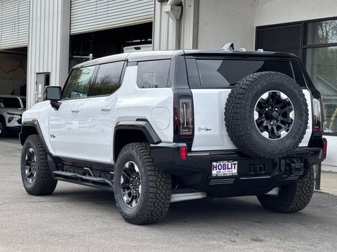 Used 2025 GMC Hummer EV 2X w/ Extreme Off-Road Package AWD/4WD image 5