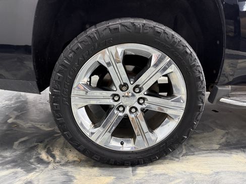 Used 2015 GMC Yukon Denali w/ Open Road Package AWD/4WD image 31