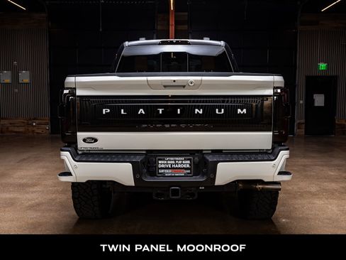 Used 2024 Ford F250 Platinum image 8
