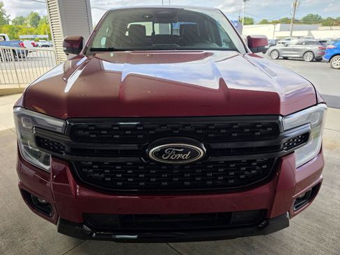 Used 2025 Ford Ranger Lariat w/ FX4 Off-Road Package AWD/4WD image 6
