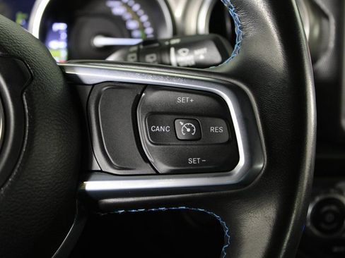 Used 2022 Jeep Wrangler Unlimited Rubicon 4xe image 22