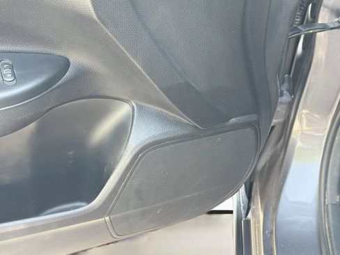Used 2017 Honda Accord Sport Special Edition image 19