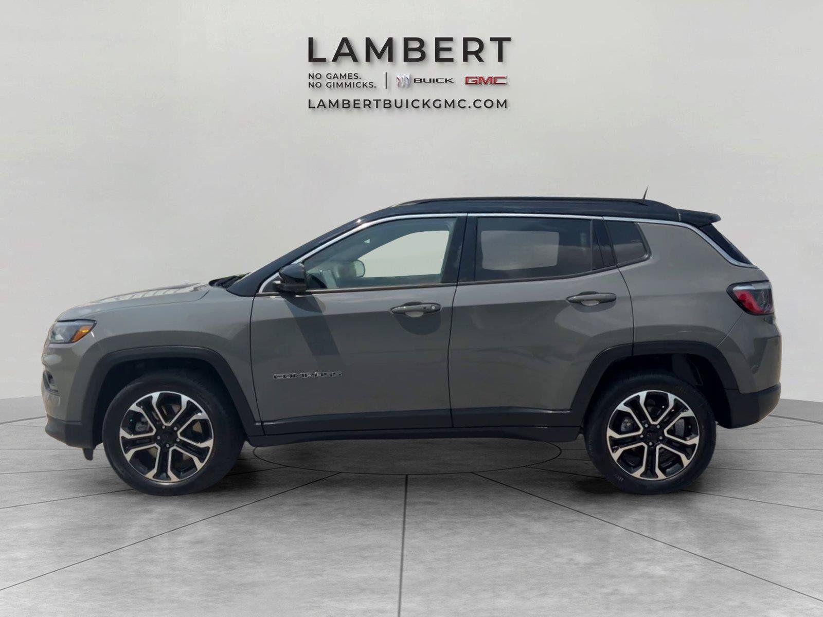 Used 2023 Jeep Compass Limited AWD/4WD image 2