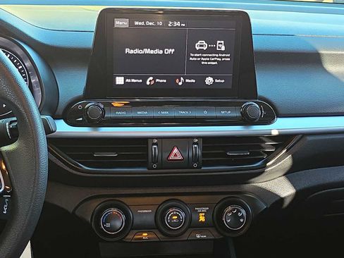 Used 2024 Kia Forte LXS image 20