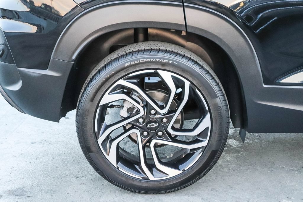 Used 2026 Chevrolet TrailBlazer RS w/ Driver Confidence Package FWD image 12