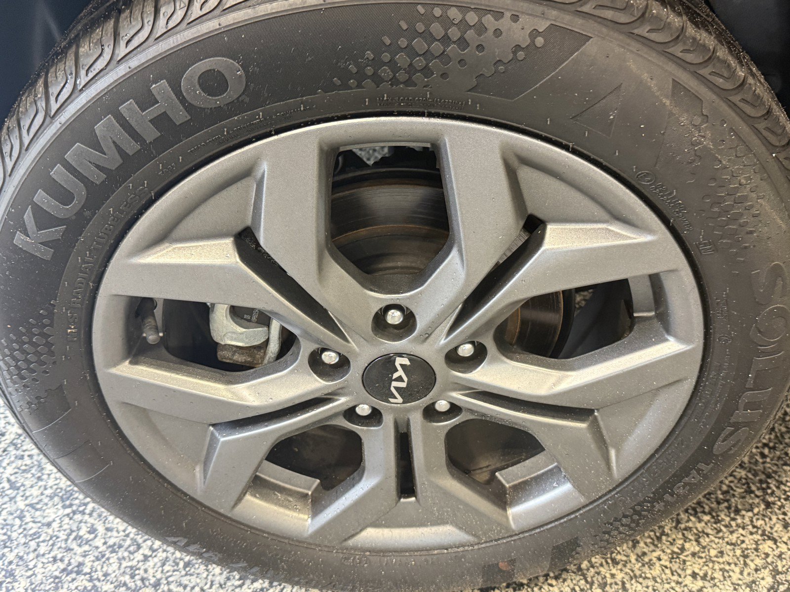 Used 2024 Kia Seltos S AWD/4WD image 31