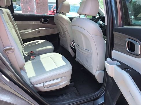 Used 2022 Kia Sorento X-Line EX AWD/4WD image 6
