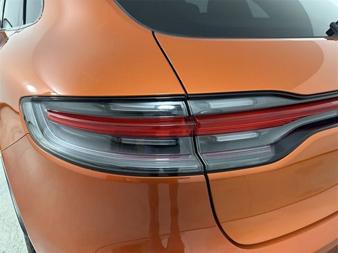 Certified 2023 Porsche Macan S image 18