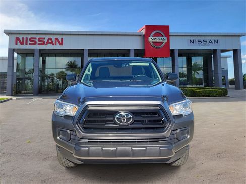 Used 2022 Toyota Tacoma SR image 11
