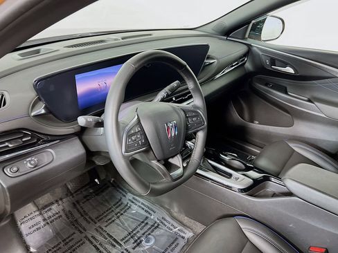 Certified 2024 Buick Envista Sport Touring w/ Convenience I Package image 8