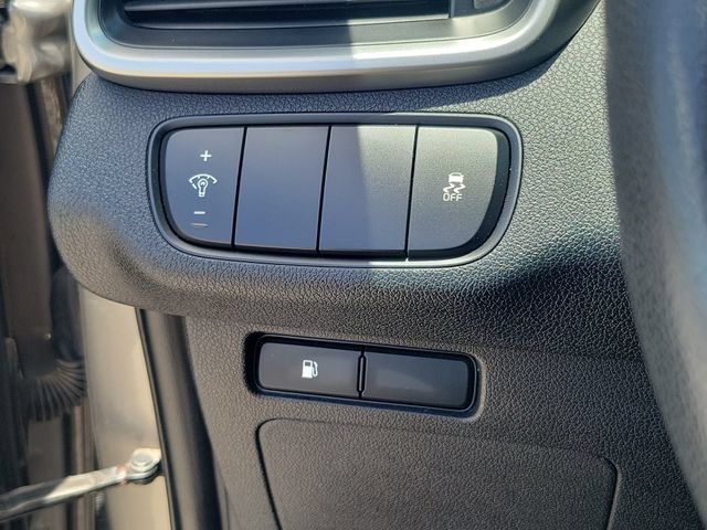 Used 2017 Kia Sorento FWD image 15