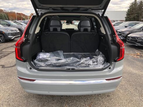New 2026 Volvo XC90 B6 Ultra image 39
