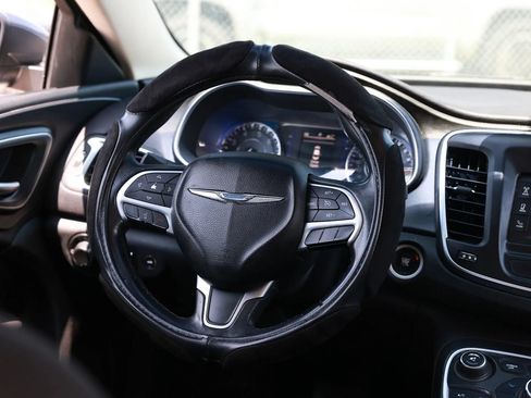 Used 2015 Chrysler 200 Limited w/ Convenience Group FWD image 29