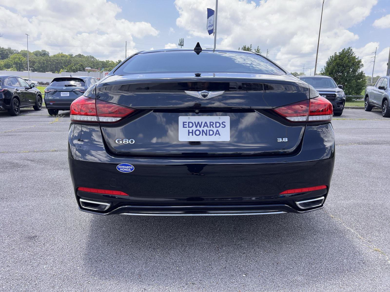Used 2018 Genesis G80 3.8 RWD image 28