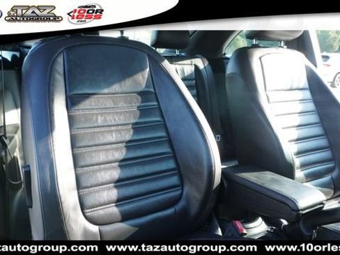 Used 2012 Volkswagen Beetle 2.0T FWD image 20
