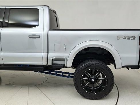 Used 2024 Ford F250 Limited w/ FX4 Off-Road Package image 10