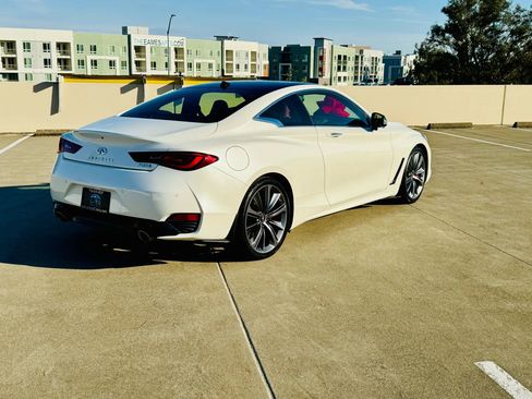 Used 2021 INFINITI Q60 Red Sport 400 image 12