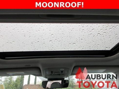 Certified 2021 Toyota Highlander Limited image 13