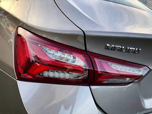 Used 2023 Chevrolet Malibu LT image 23