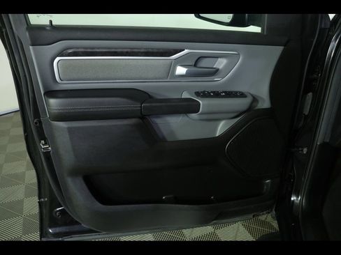 Used 2022 RAM 1500 Big Horn AWD/4WD image 21