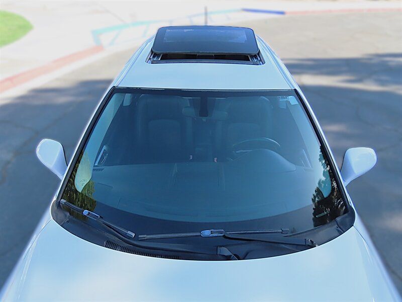 Used 2012 Lexus CT 200h Premium FWD image 9