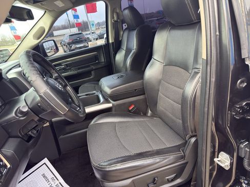 Used 2018 RAM 1500 Sport image 10