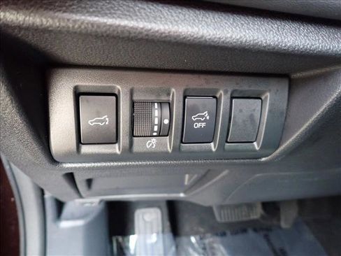 Used 2023 Subaru Outback Limited XT image 19