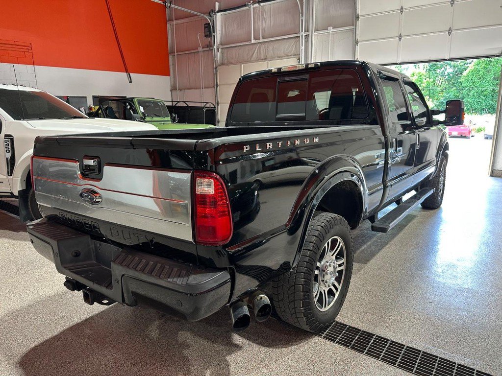 Used 2016 Ford F350 Platinum w/ Platinum Package AWD/4WD image 4
