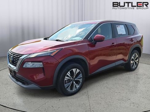 Used 2023 Nissan Rogue SV AWD/4WD image 2