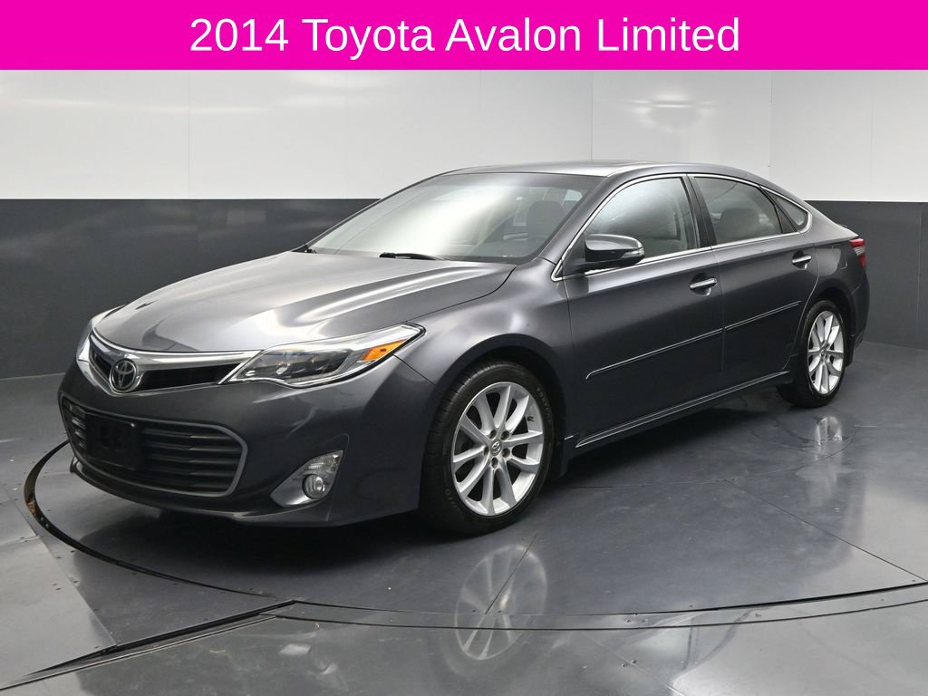 Used 2014 Toyota Avalon Limited w/ Technology Package FWD image 2